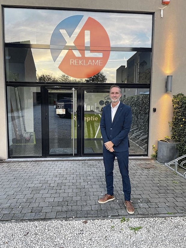 Du car wrapping au mobilier d'intérieur, il n'y a qu'un pas 